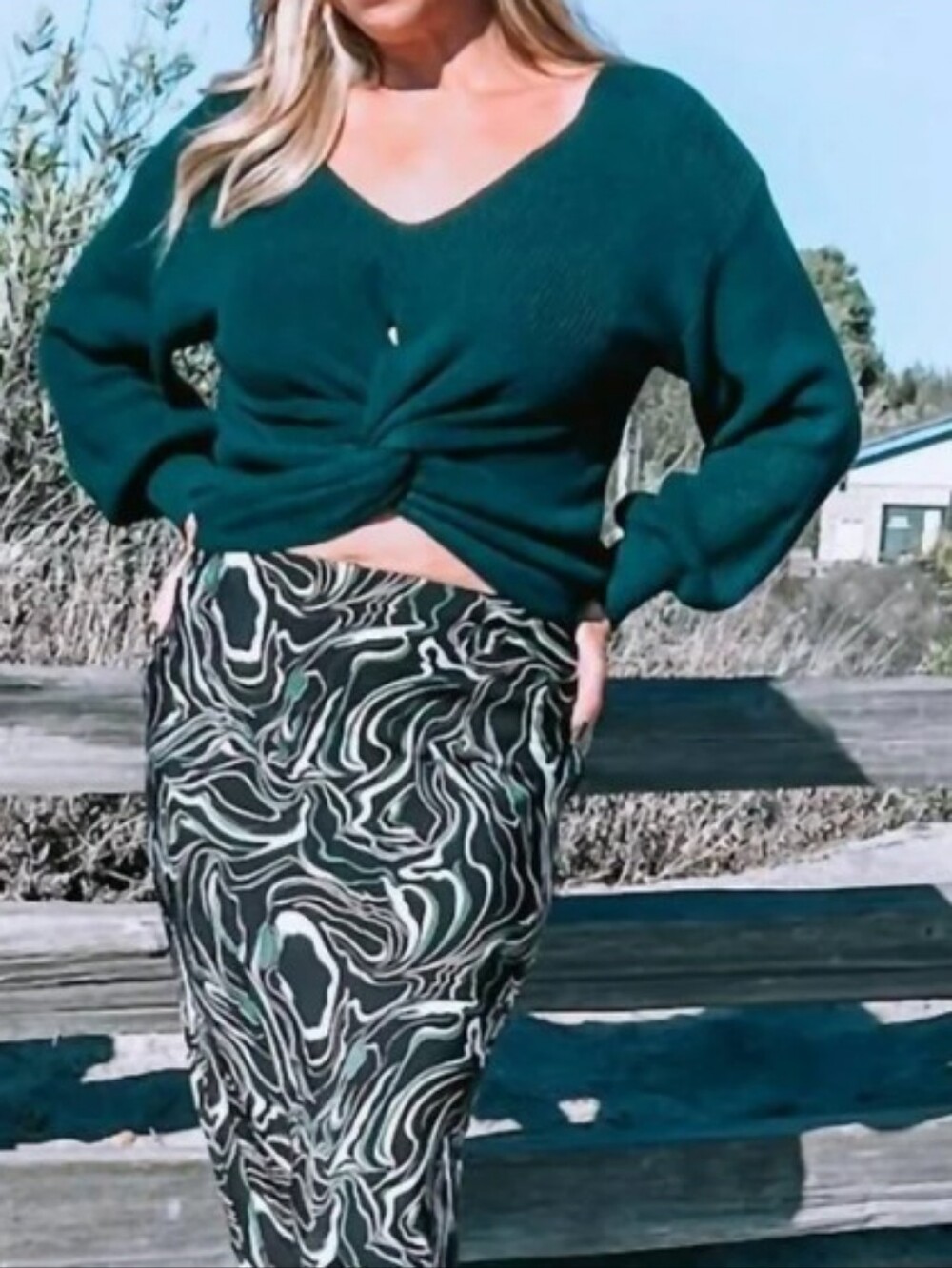 NWT Lucy paris Twist-Front V-Neck Sweater - Dark Green